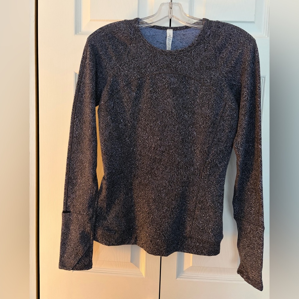 Lululemon run top